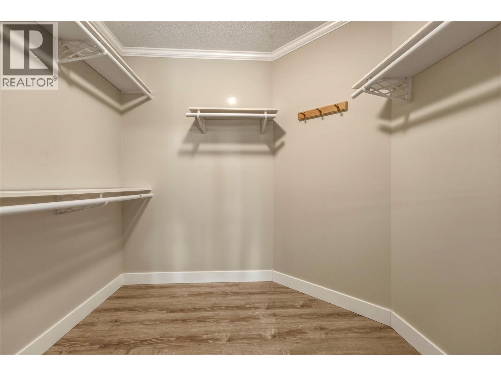 518 Willow Street - Image 43