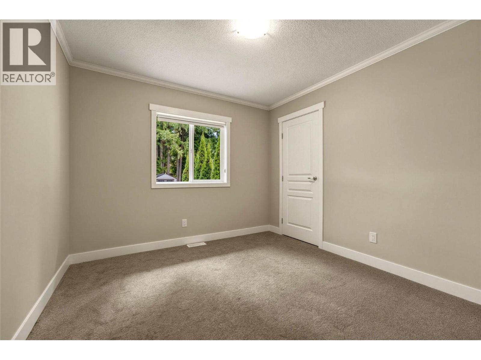 518 Willow Street - Image 37