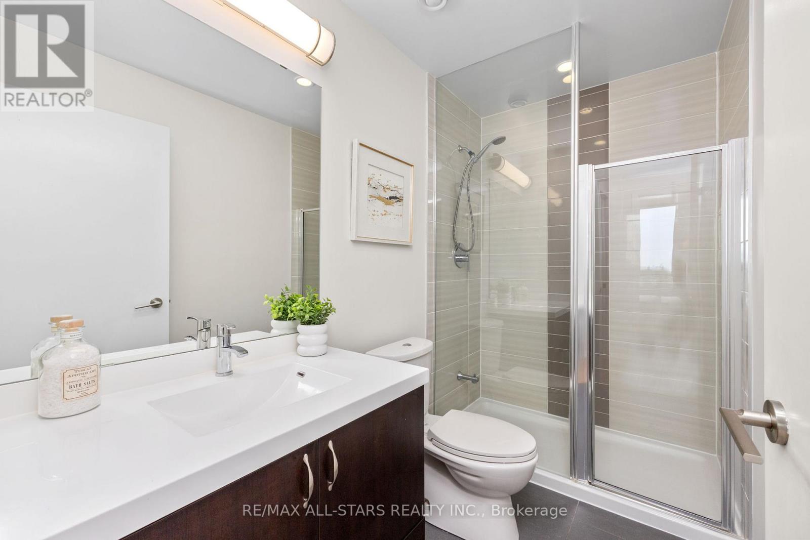 #713 540 BUR OAK AVENUE - Image 23