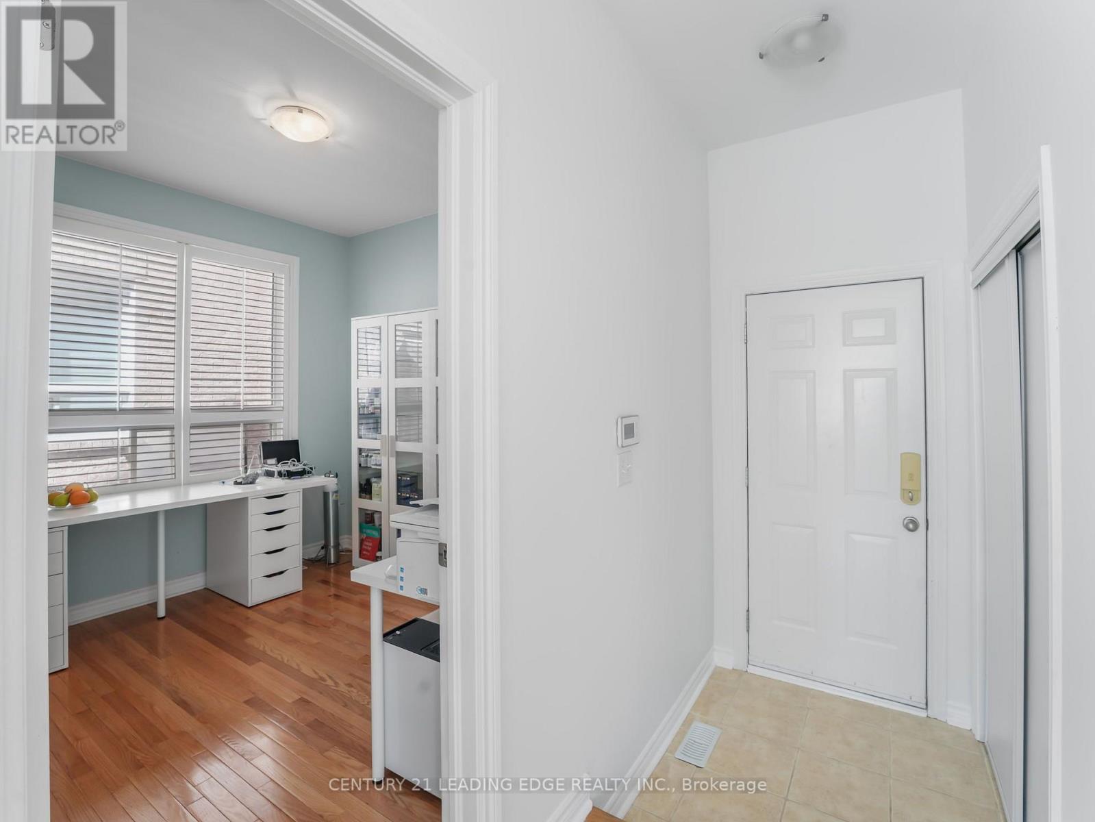 50 STORYBOOK CRESCENT - Image 18