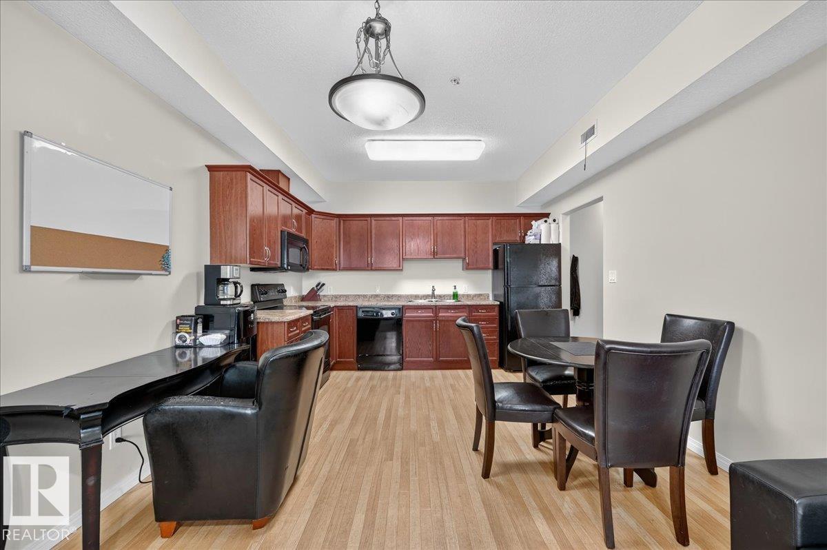 #306 8702 SOUTHFORT DR - 14