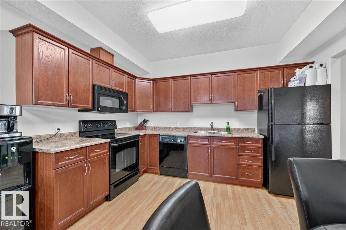 #306 8702 SOUTHFORT DR - 15