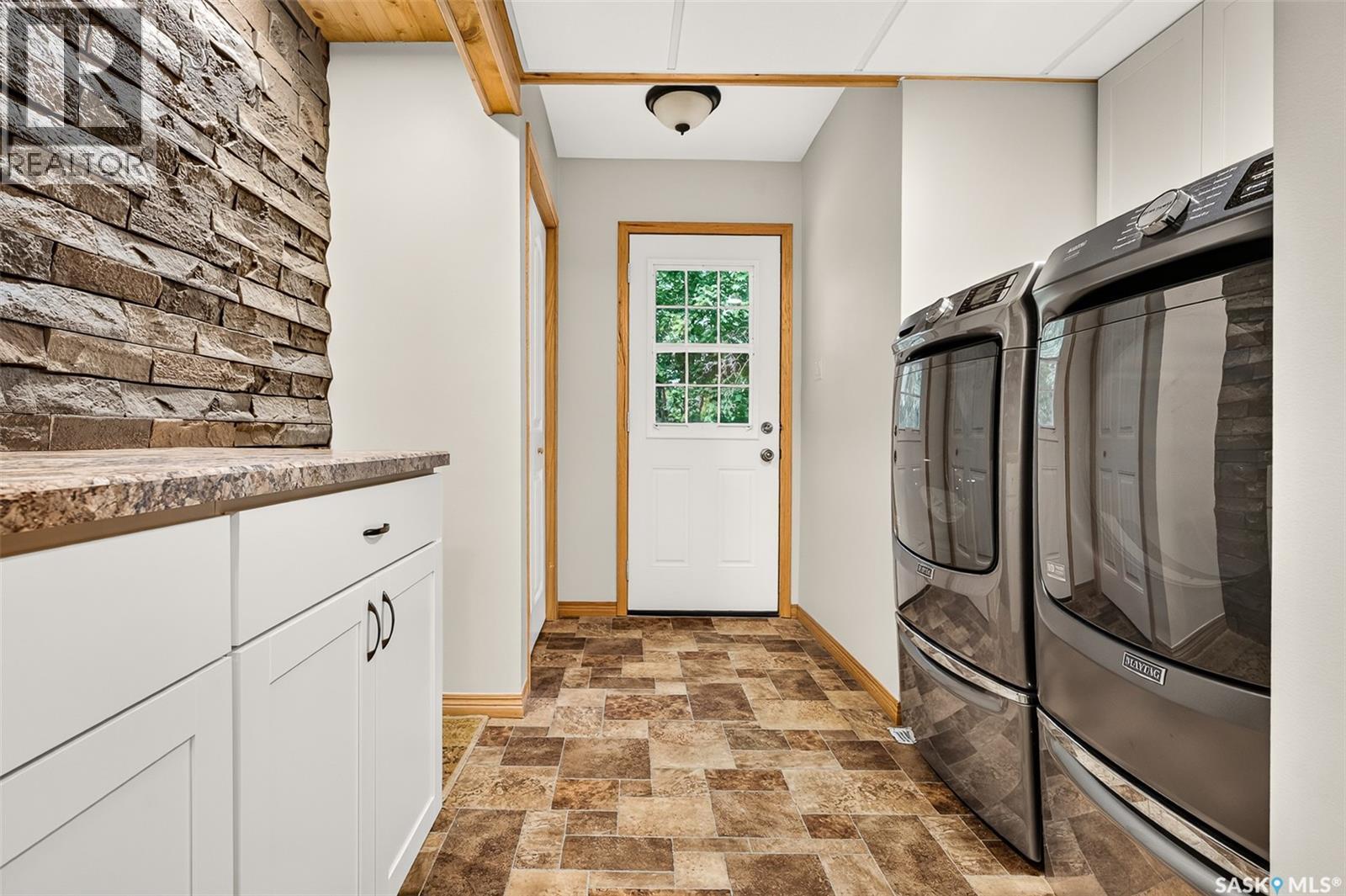 Campbell Acreage - Image 34