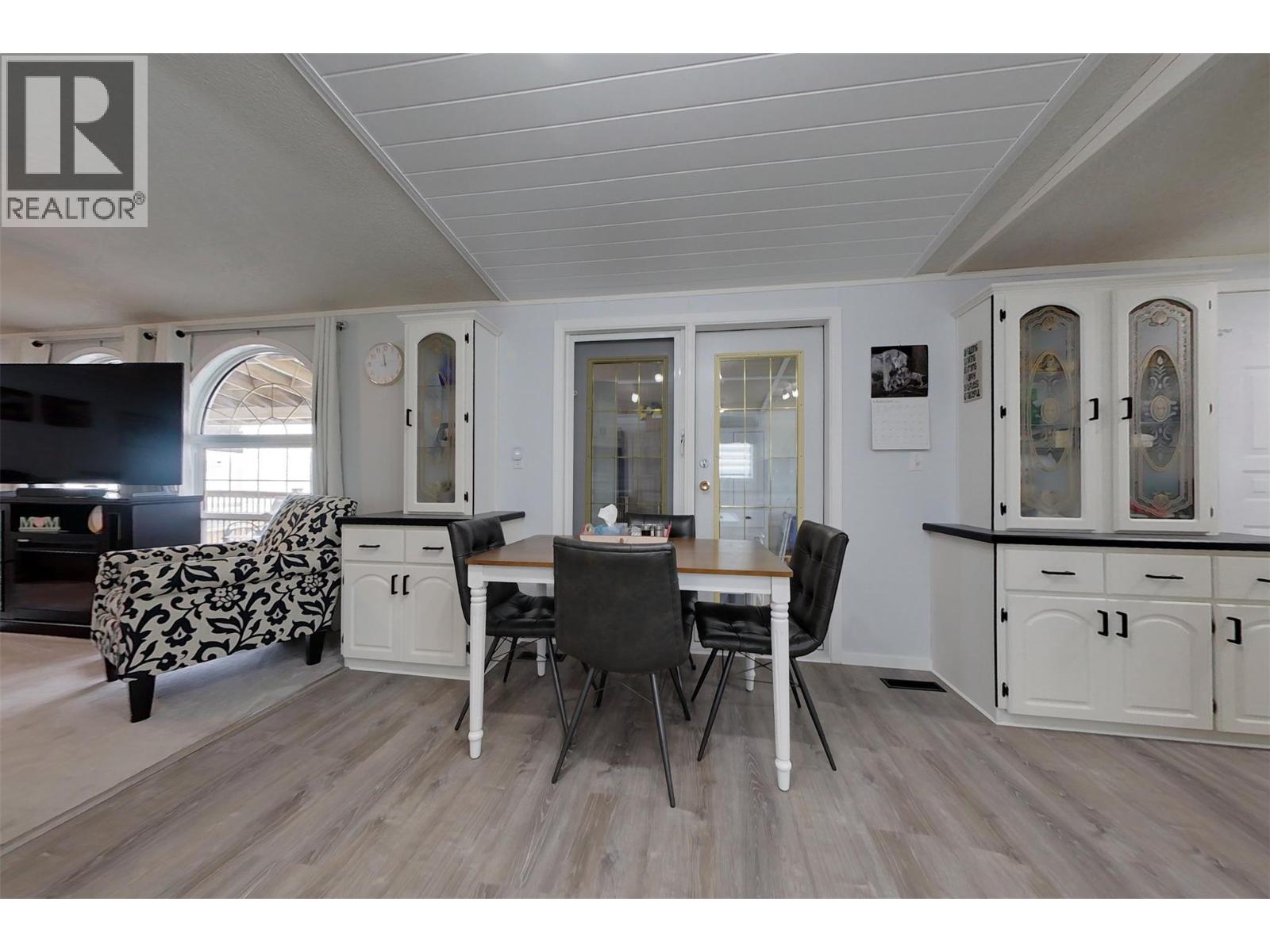 #61 724 Innes Avenue - 10