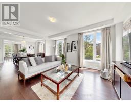 91 Badgerow Way, Aurora, ON L4G0Z5 Photo 10