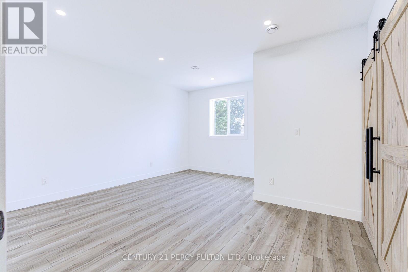 15 BECHTEL STREET - Image 31