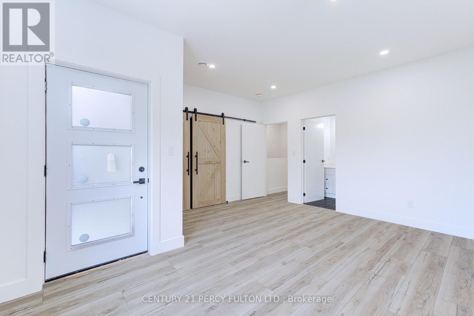 15 BECHTEL STREET - Image 33