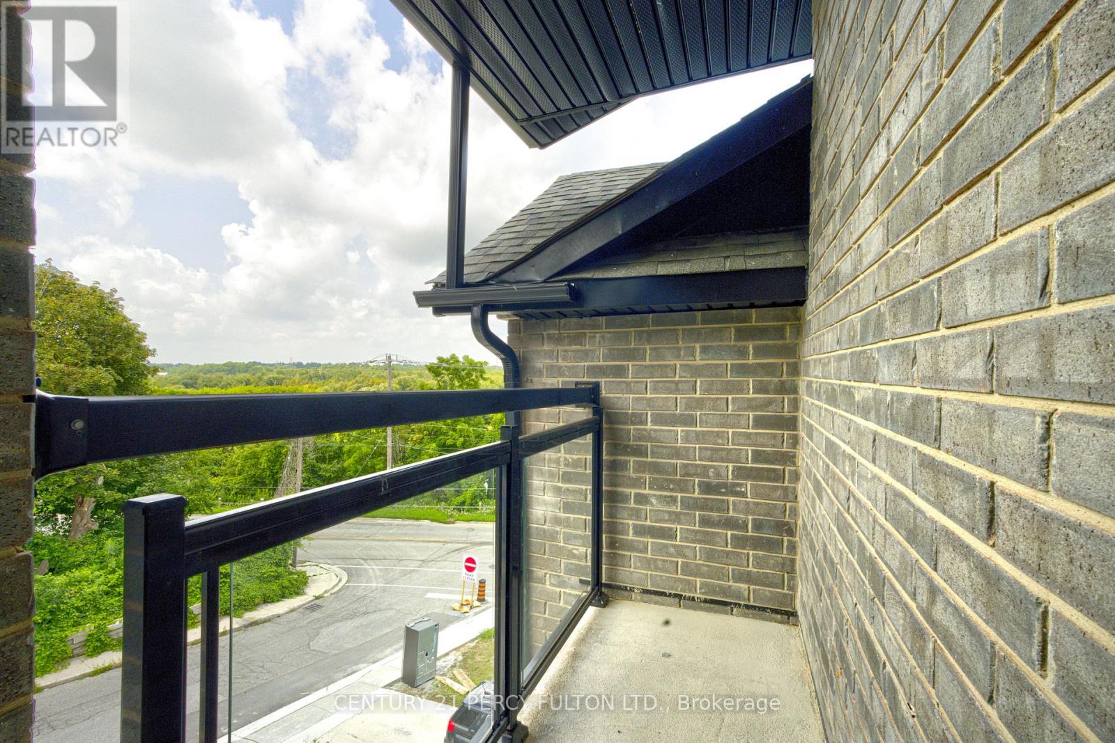 15 BECHTEL STREET - Image 42