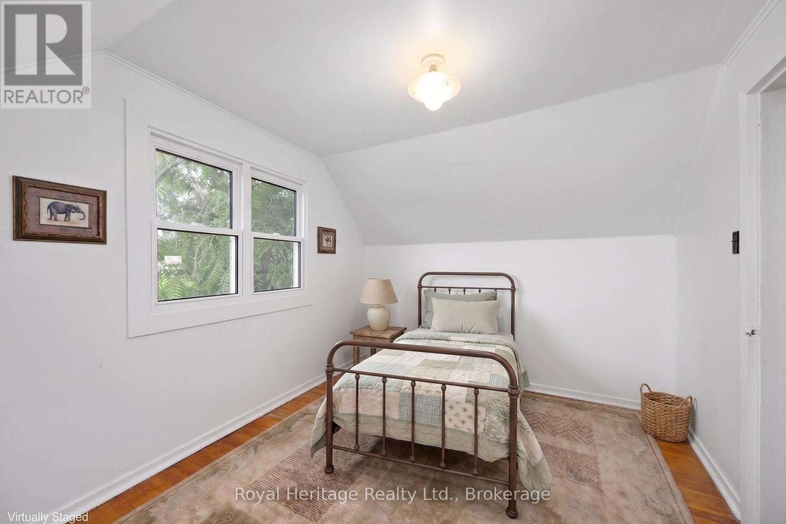 722 GILLESPIE AVENUE - 14