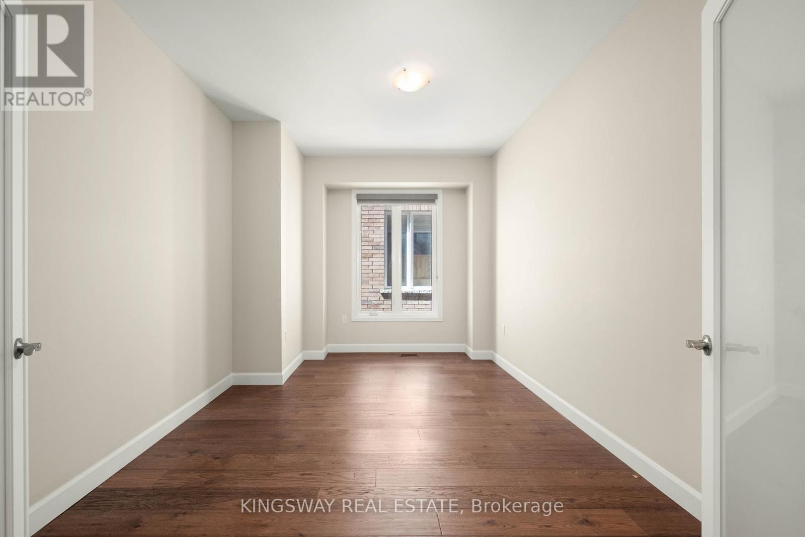 101 YORK DRIVE - Image 10