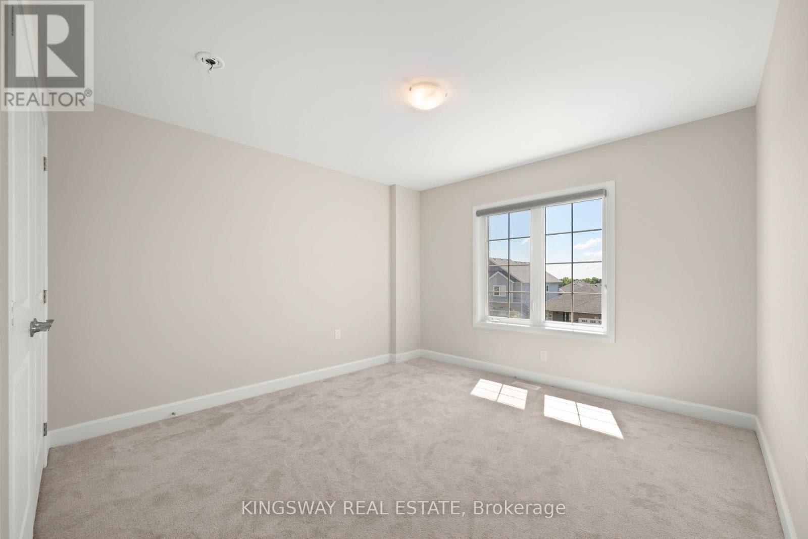 101 YORK DRIVE - 20