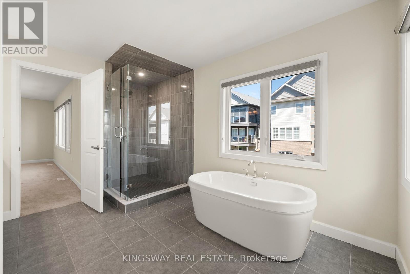 101 YORK DRIVE - Image 28