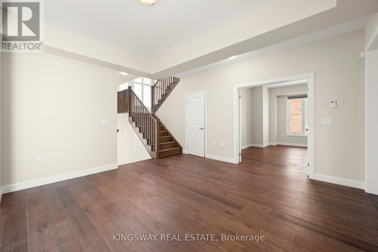 101 YORK DRIVE - Image 9