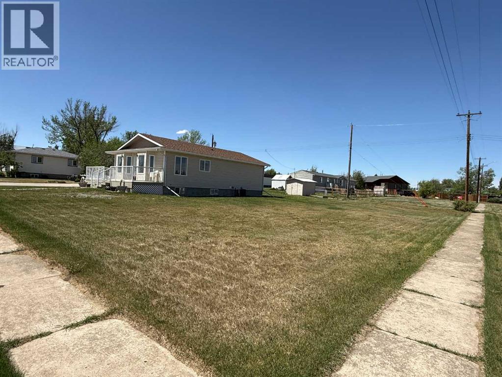 325 2 Avenue North - Photo 24