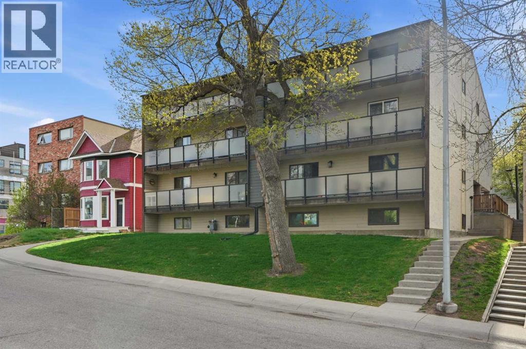 #1 1821 17A Street SW - 27