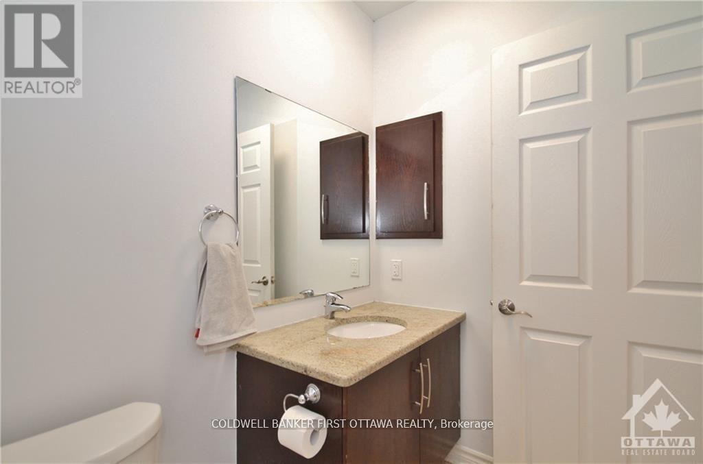 #205 500 CLARIDGE DRIVE - 27