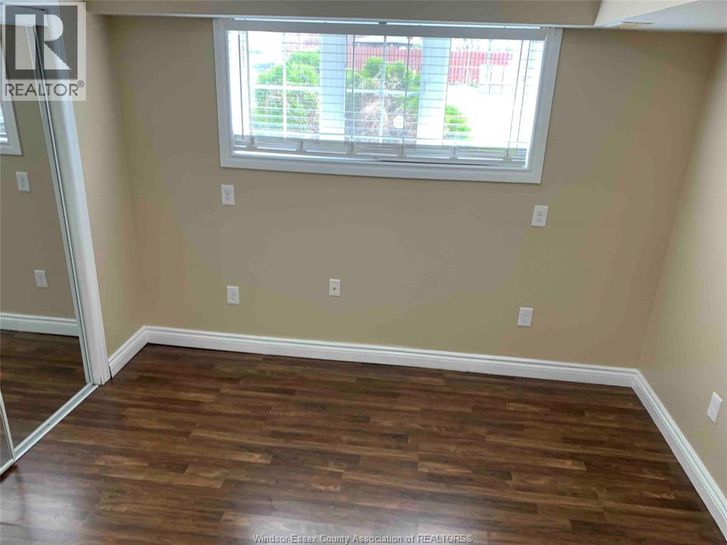 #LOWER 4537 FONTANA Avenue, Windsor, Ontario, N9G3C8, Windsor, Ontario — photo 4 of 5