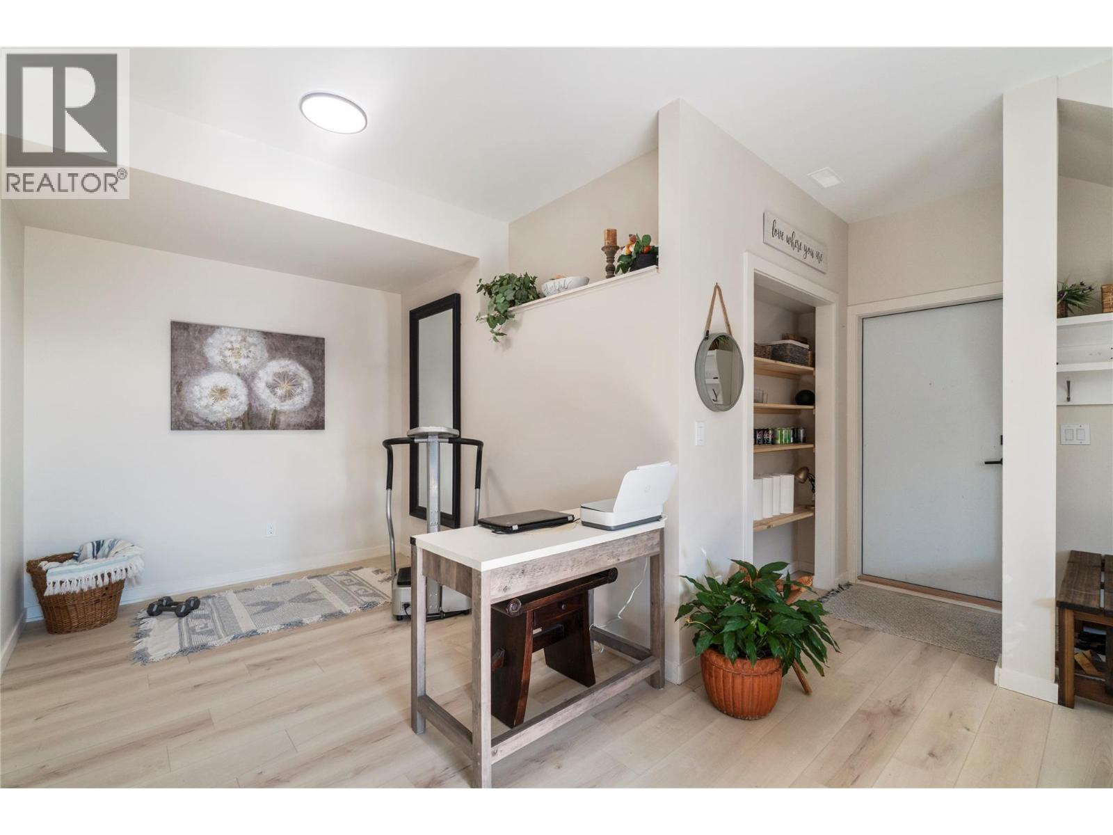 2545 Panoramic Way - Image 45