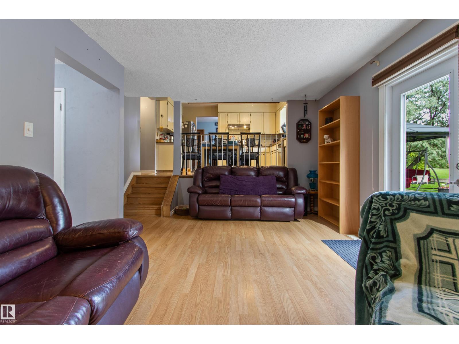 5403 43 AV - Image 31