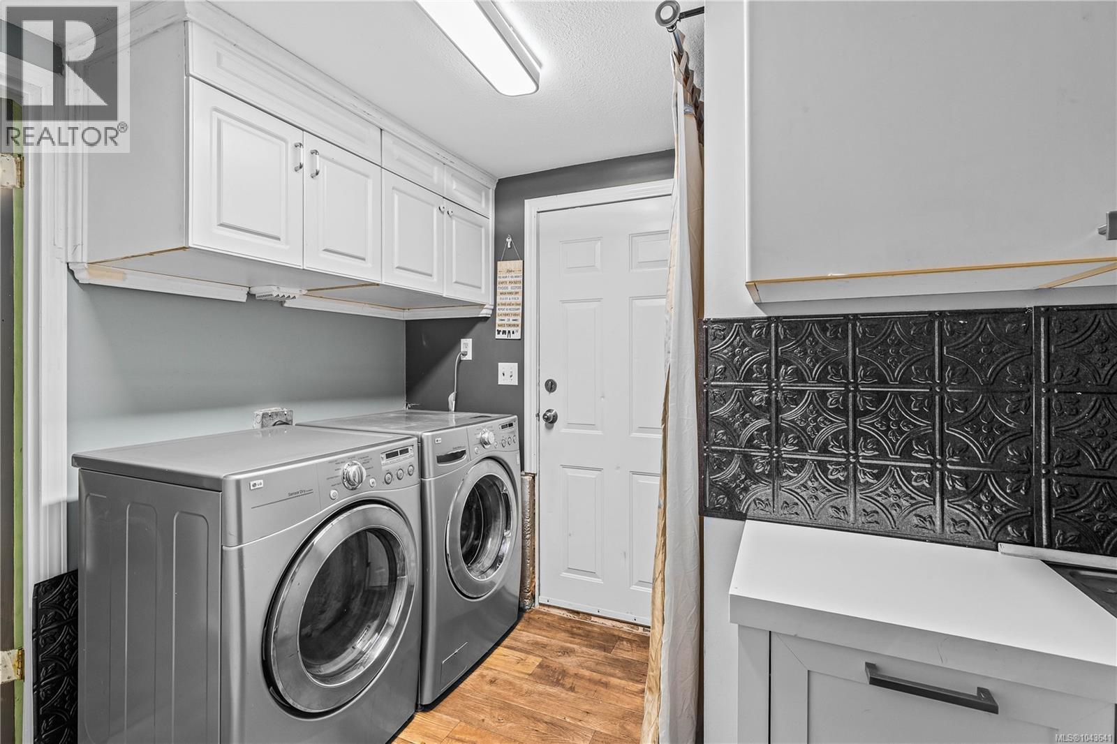 430 Elizabeth Rd - 12