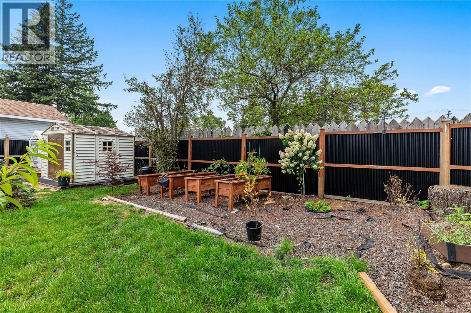 430 Elizabeth Rd - 41