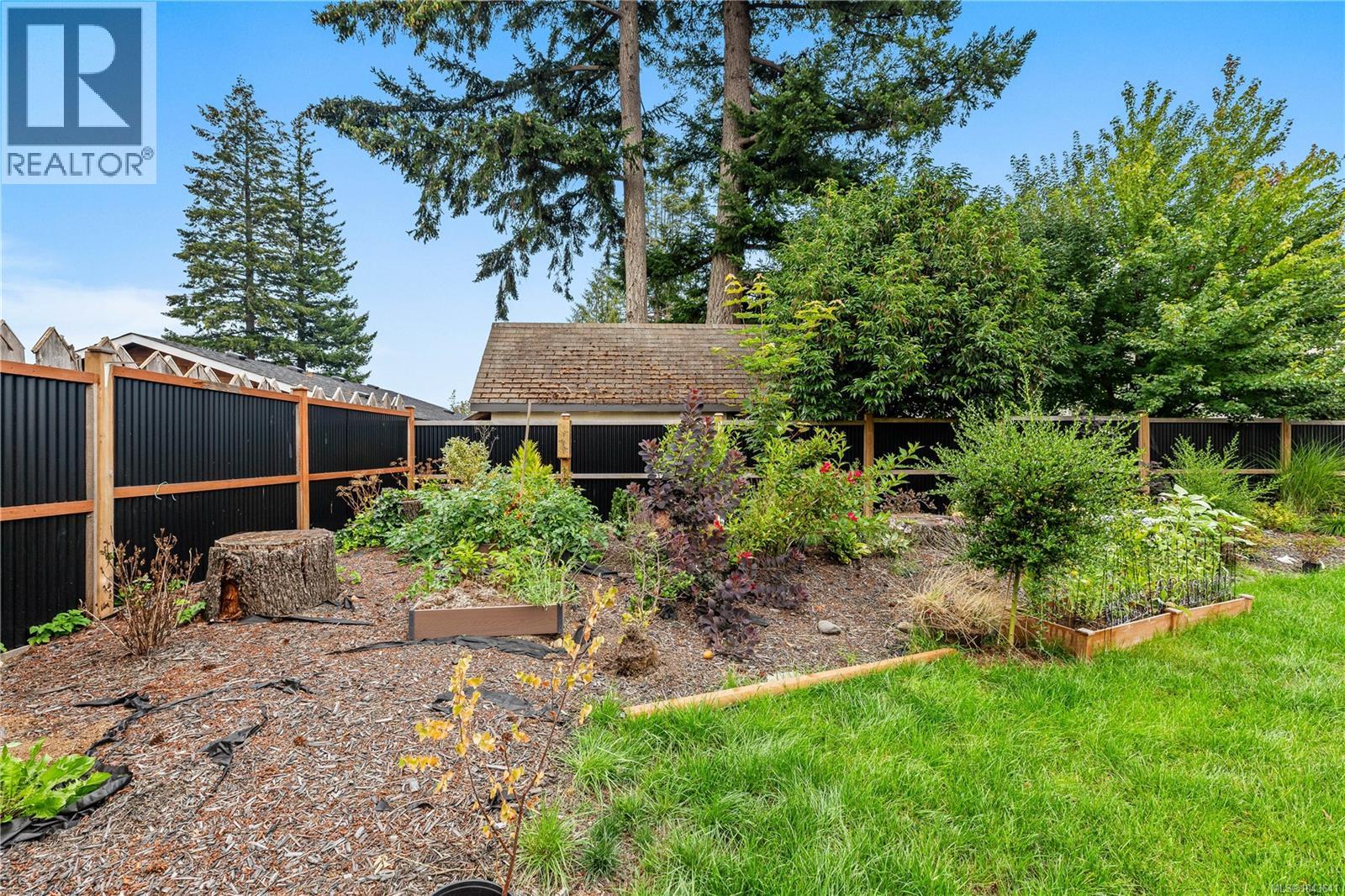 430 Elizabeth Rd - 42