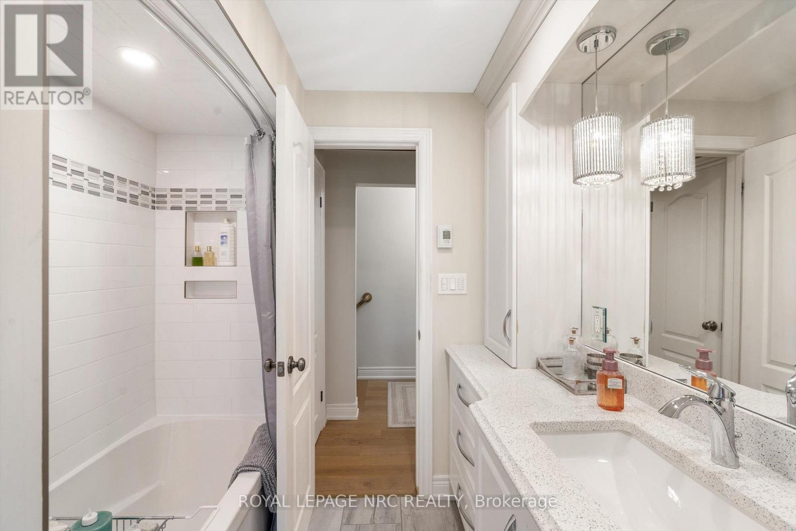 17 JOANNA DRIVE - 17