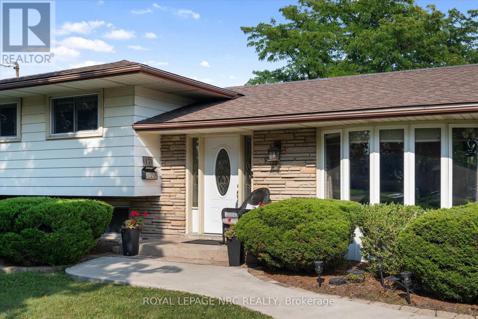 17 JOANNA DRIVE - 3