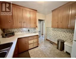 674 Hammonds Plains Road, Bedford, NS B4B1A7 Photo 10