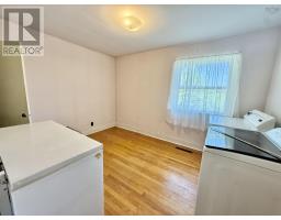 674 Hammonds Plains Road, Bedford, NS B4B1A7 Photo 14