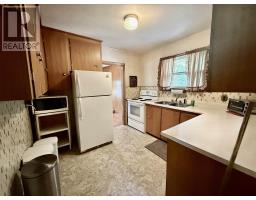 Den - 674 Hammonds Plains Road, Bedford, NS B4B1A7 Photo 8