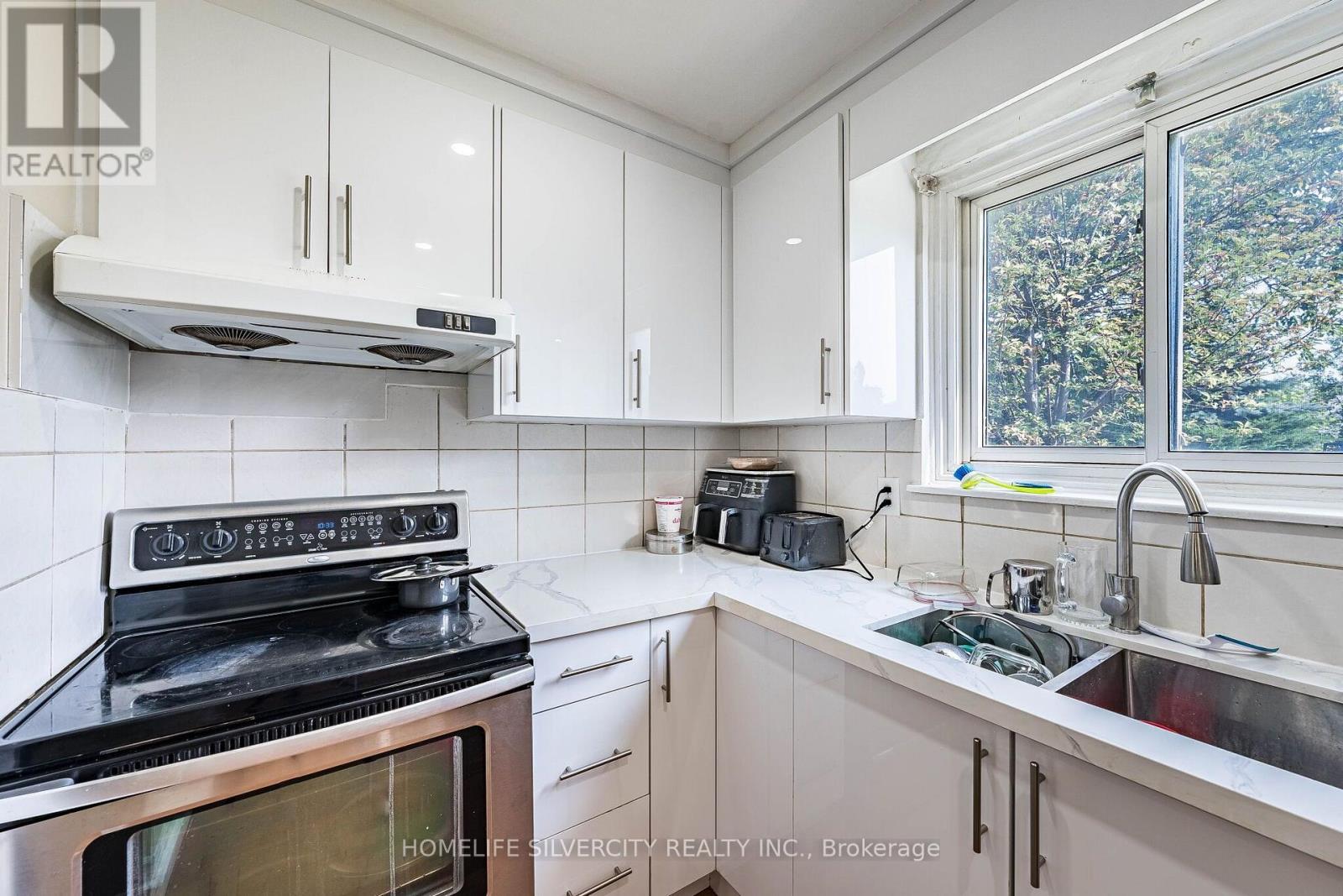 7635 ANAKA DRIVE - 17