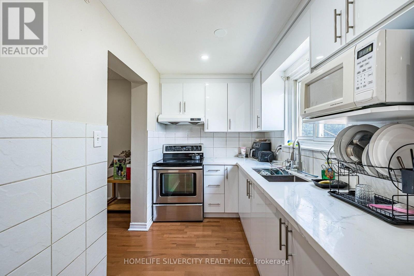 7635 ANAKA DRIVE - 18
