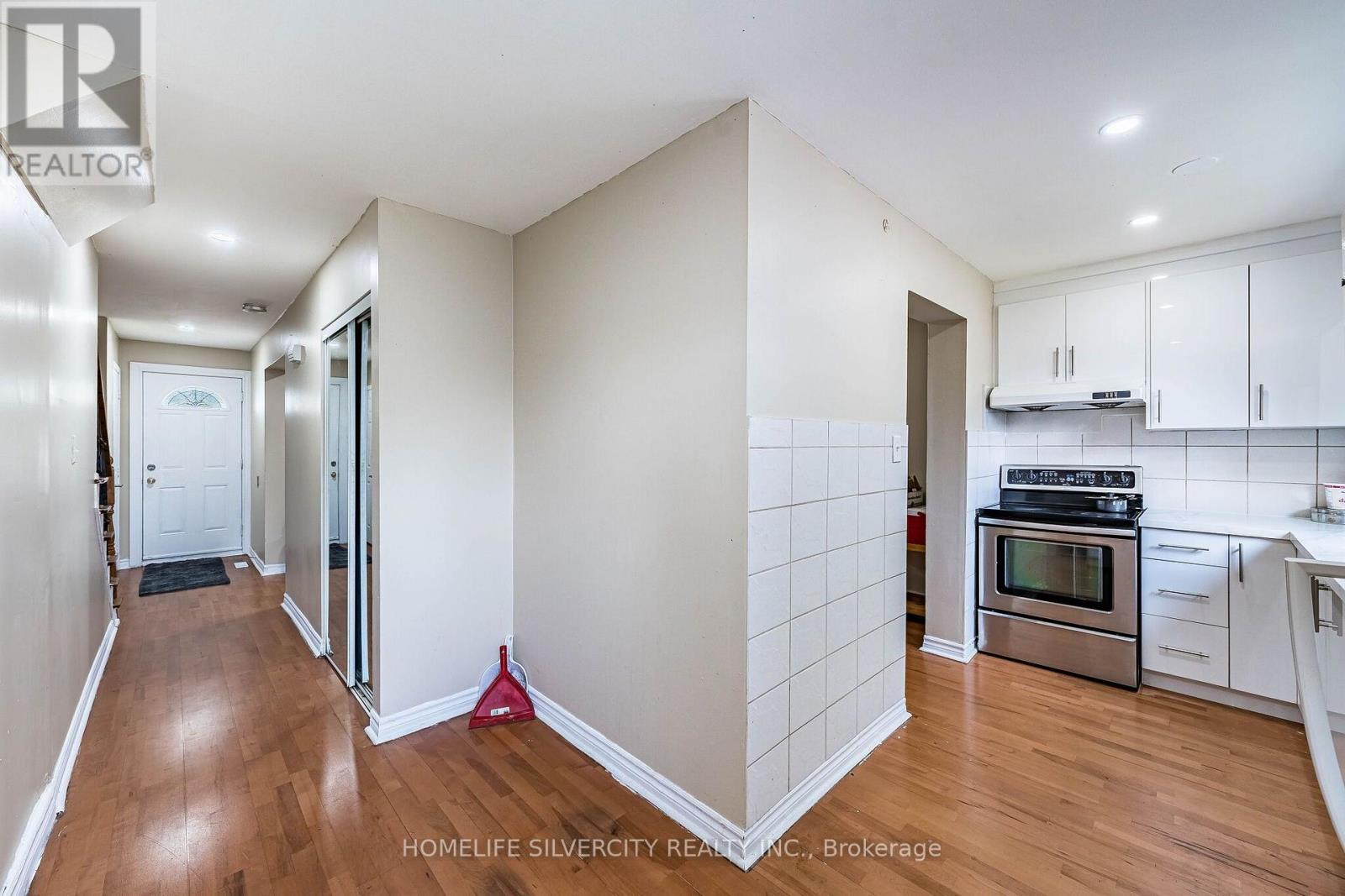 7635 ANAKA DRIVE - 22