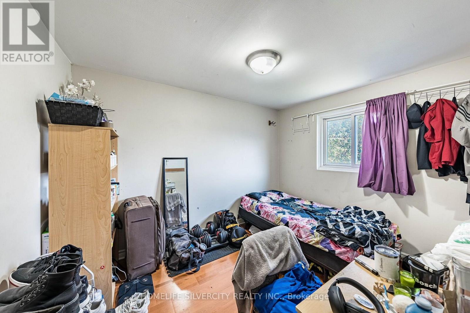 7635 ANAKA DRIVE - 32