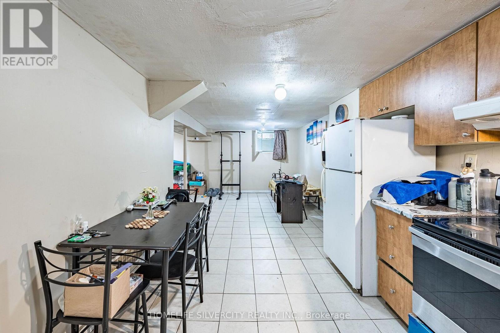 7635 ANAKA DRIVE - 41