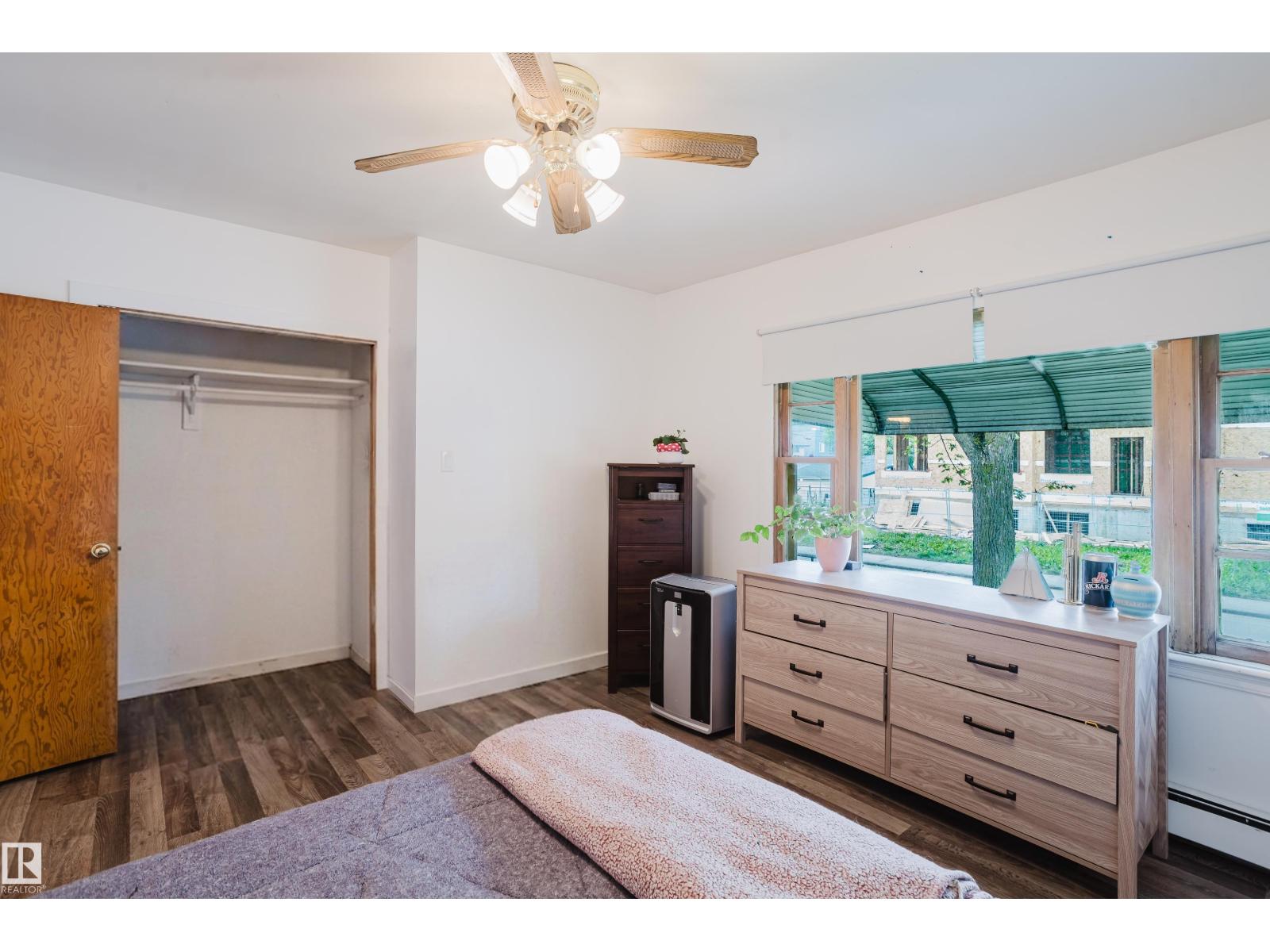 8759 78 AV NW - Image 12