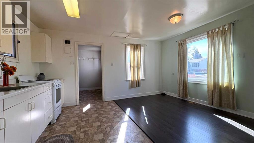 1206 6 Avenue - 9