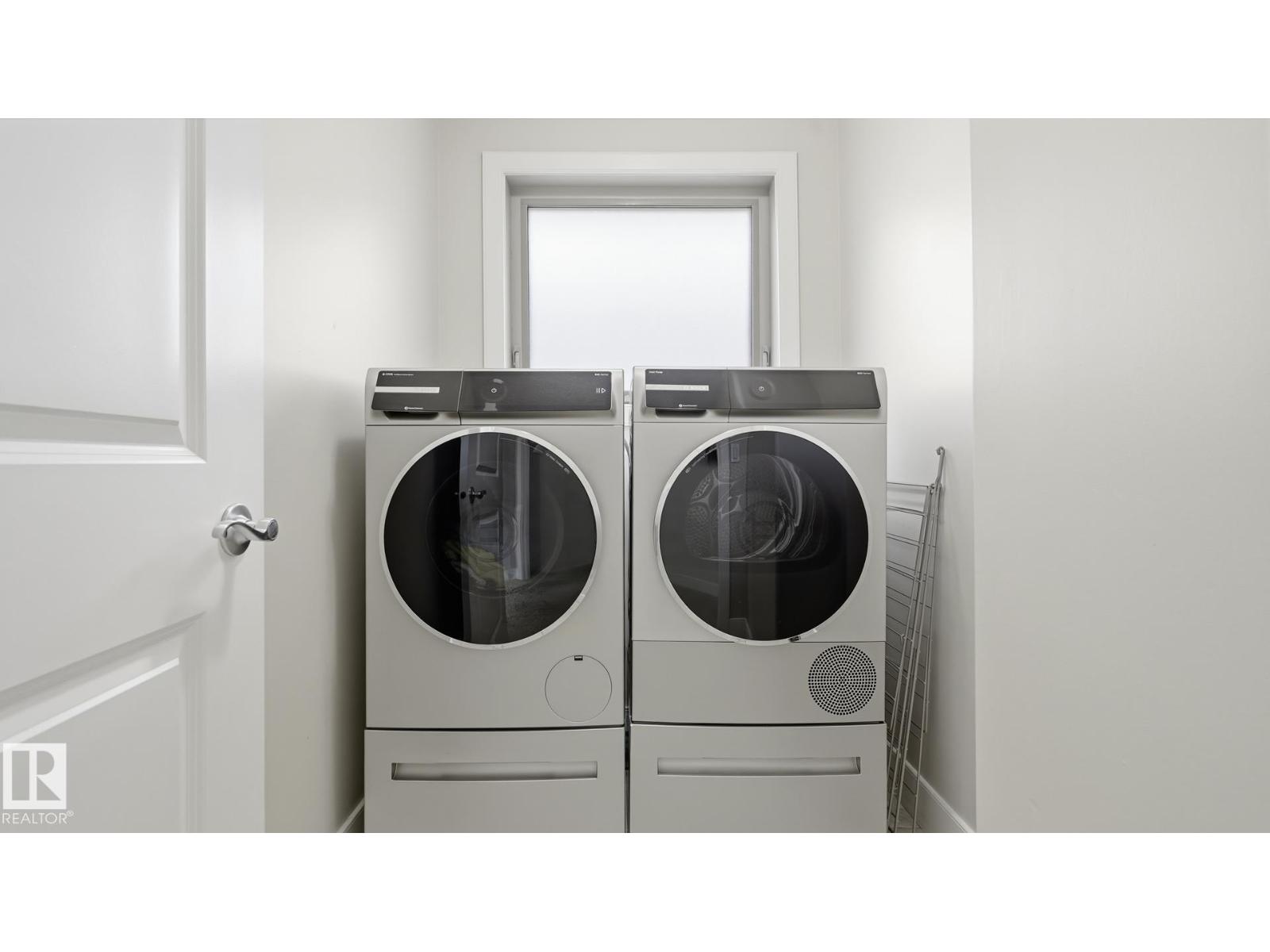 9847 92 AV NW - Image 26