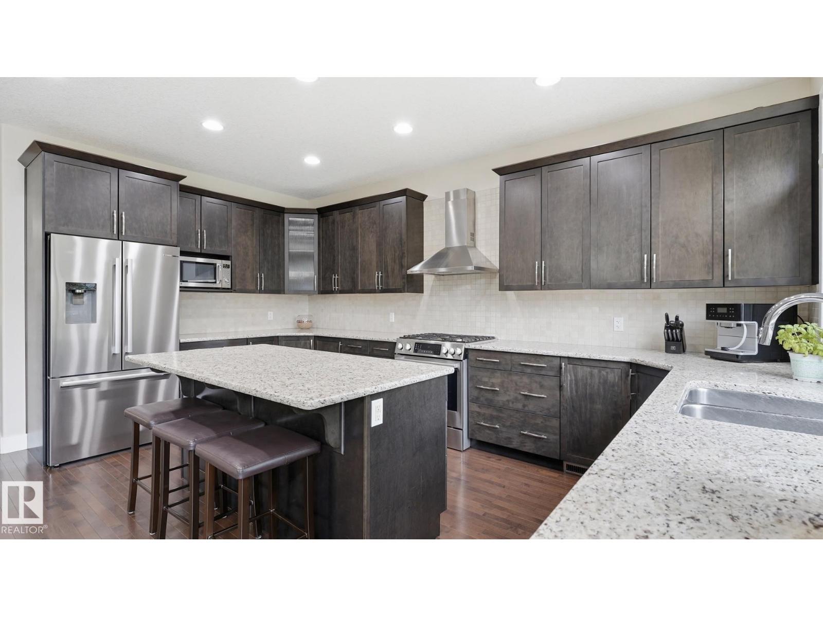 9847 92 AV NW - Image 14