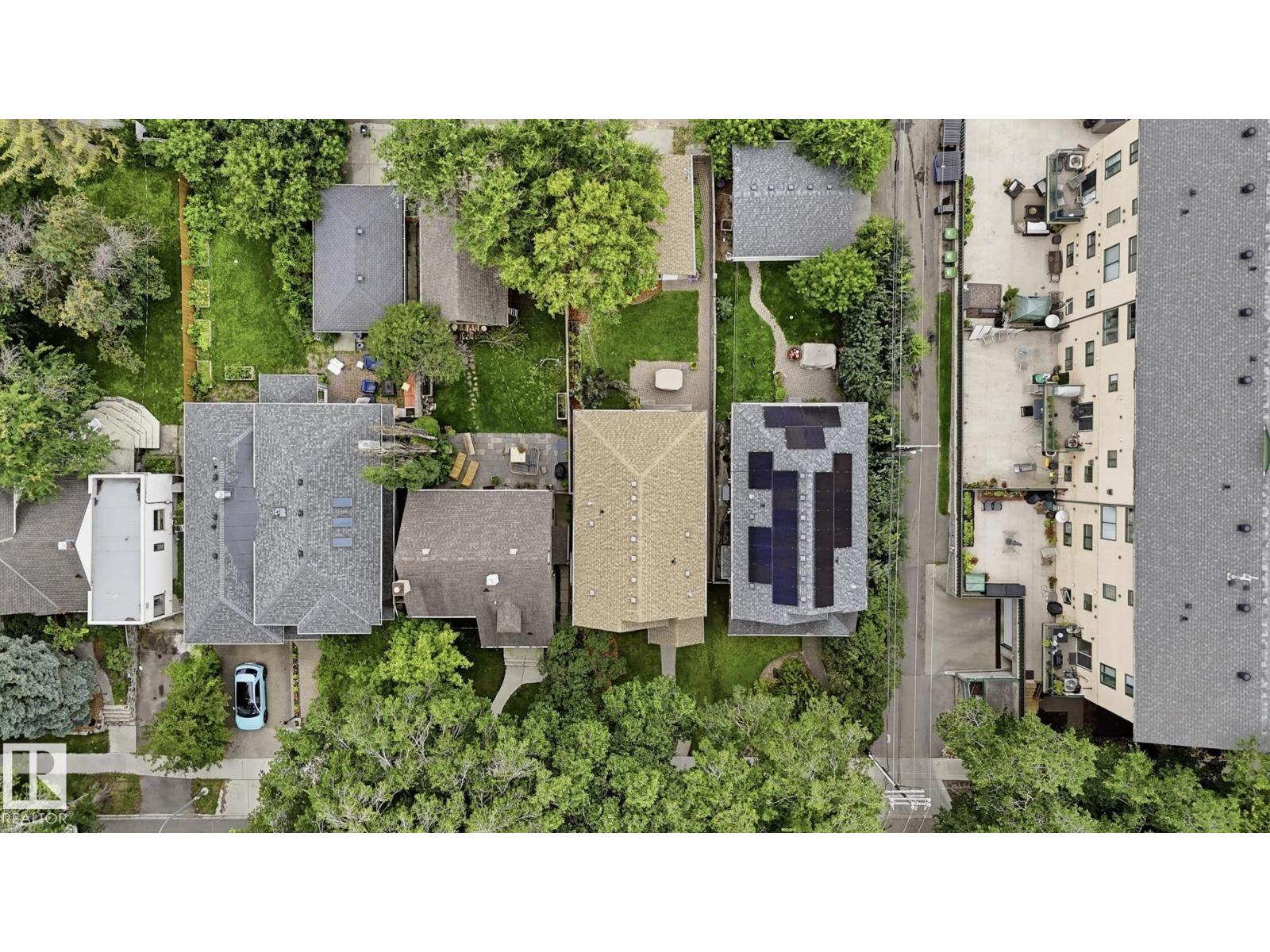 9847 92 AV NW - Image 50