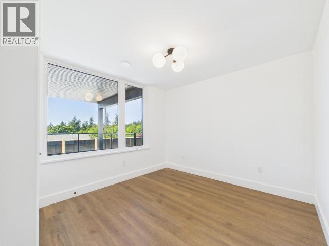 4839 LESLEY CRES - Image 36