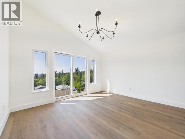 4839 LESLEY CRES - Image 48