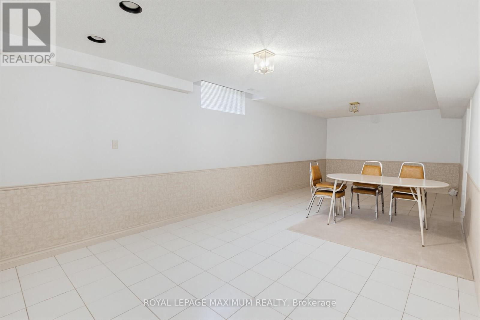 91 WILSHIRE BOULEVARD - 34