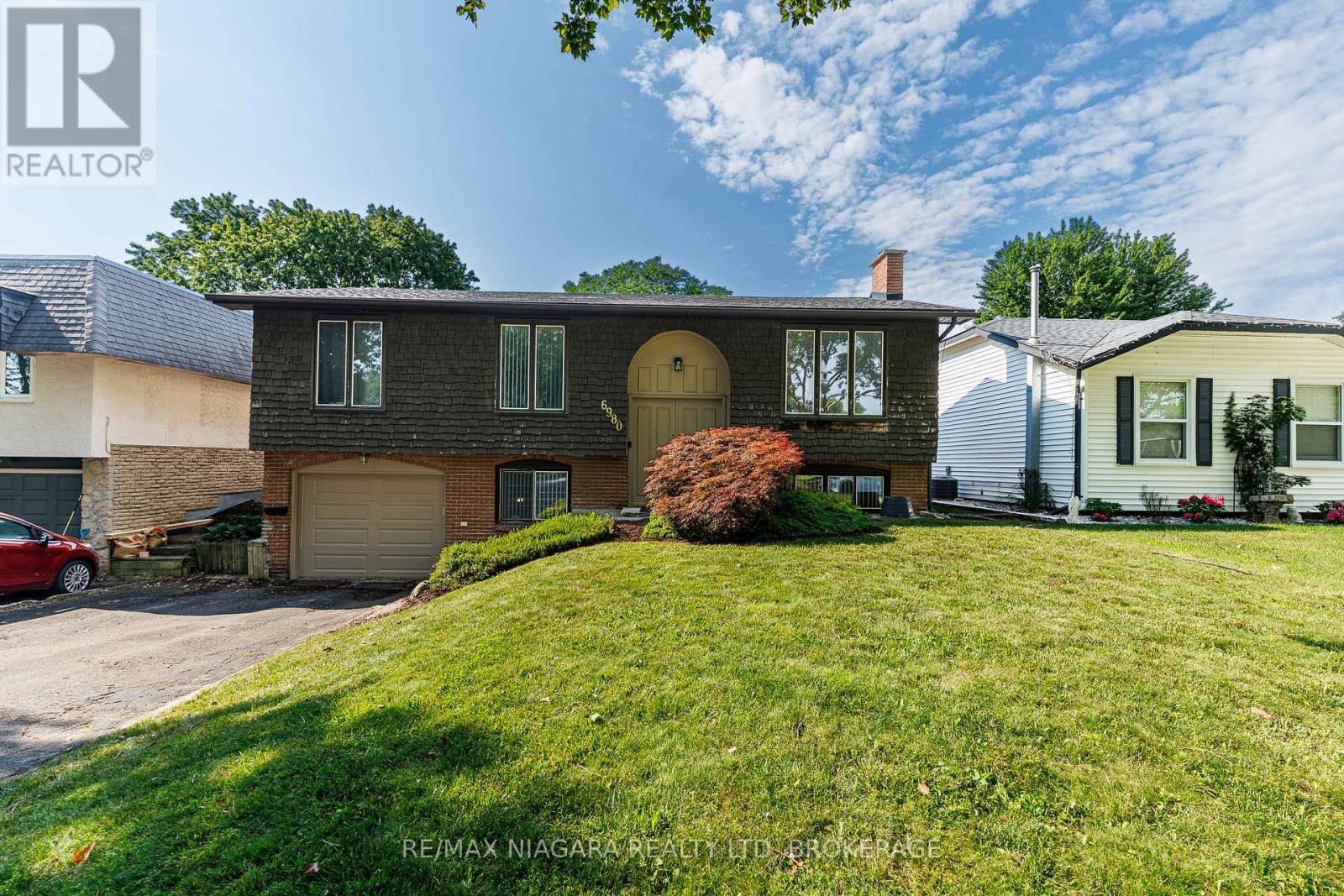 6980 DOLPHIN STREET - 2