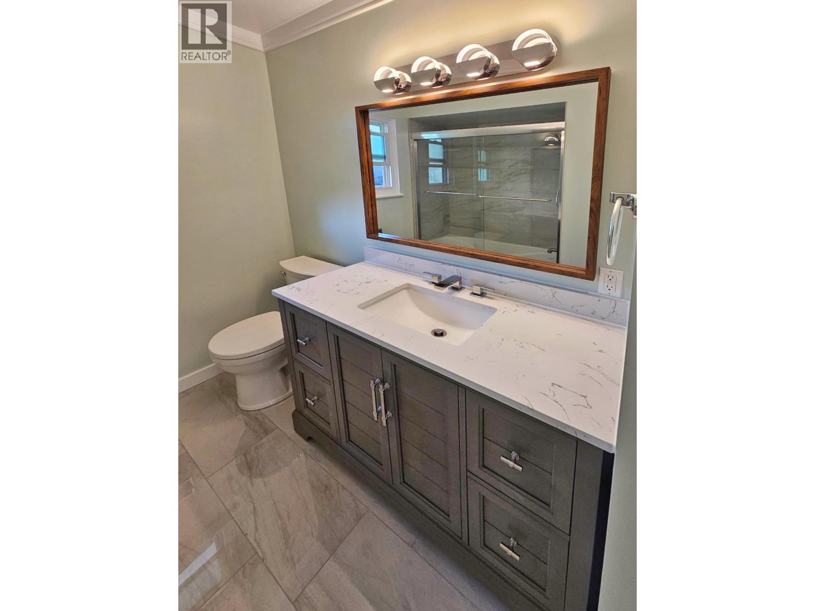 217 CRESTVIEW DRIVE - 22
