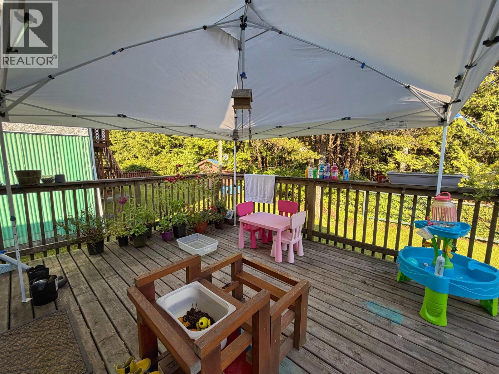 217 CRESTVIEW DRIVE - 26