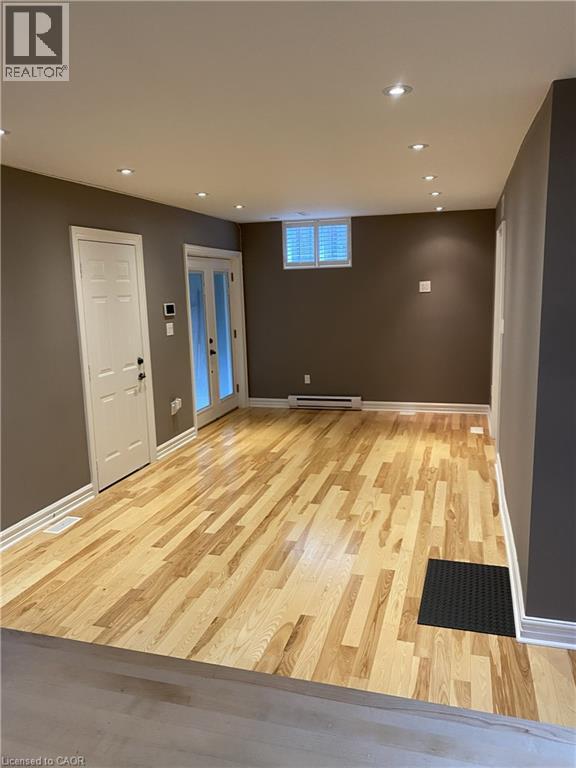 1 Bed, 1 Bath Apartment for Rent in East York – 52 DENVALE Road Unit# LOWER, East York - Image 10
