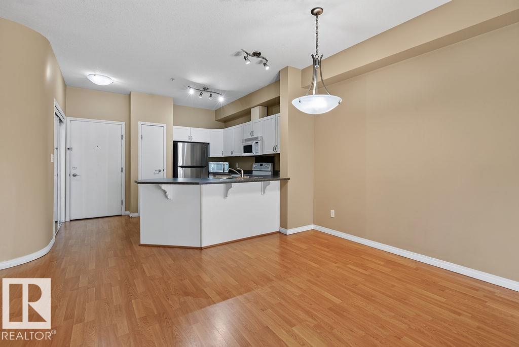 #205 4304 139 AV NW - 12