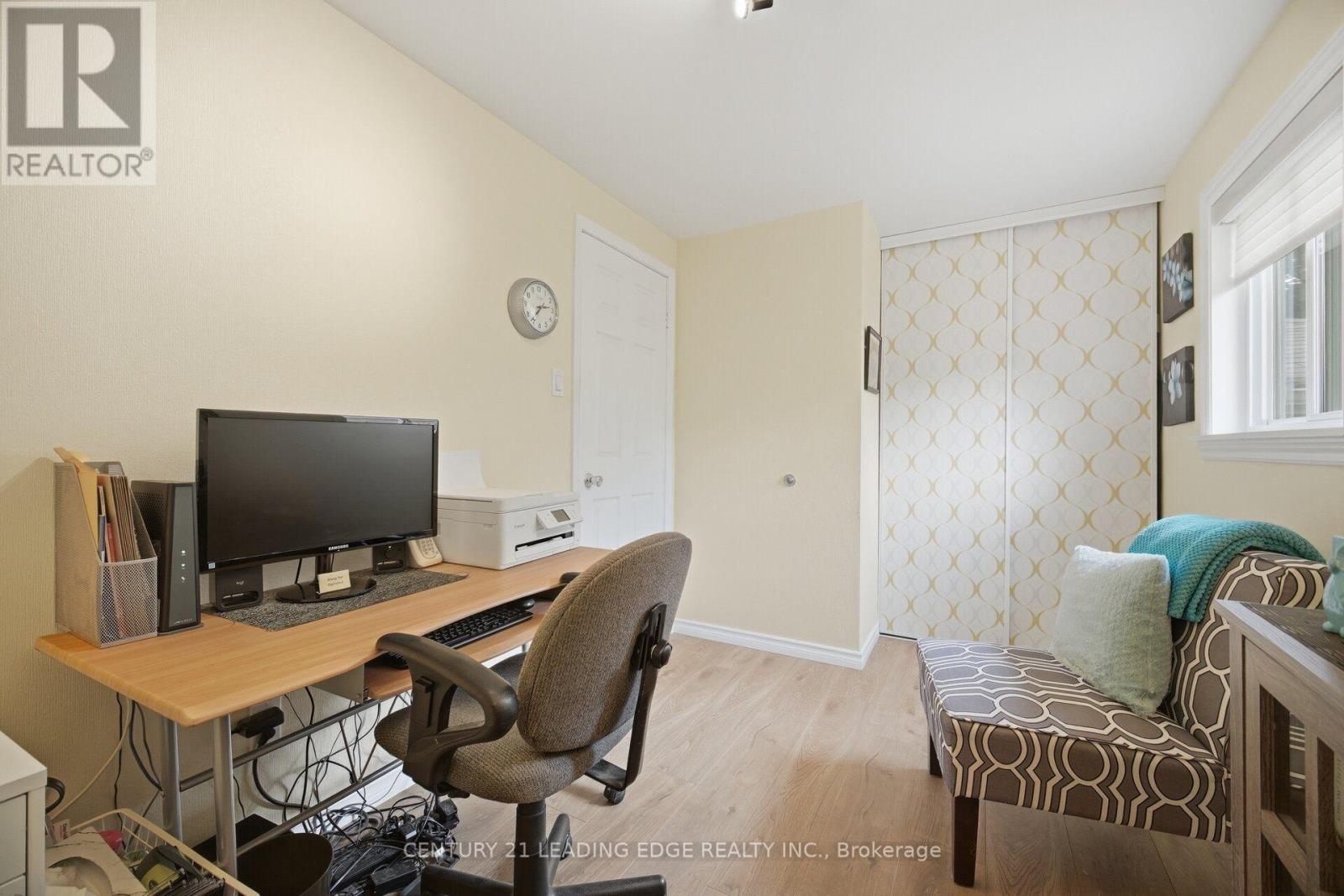 3245 LANSDOWN DRIVE - Image 25